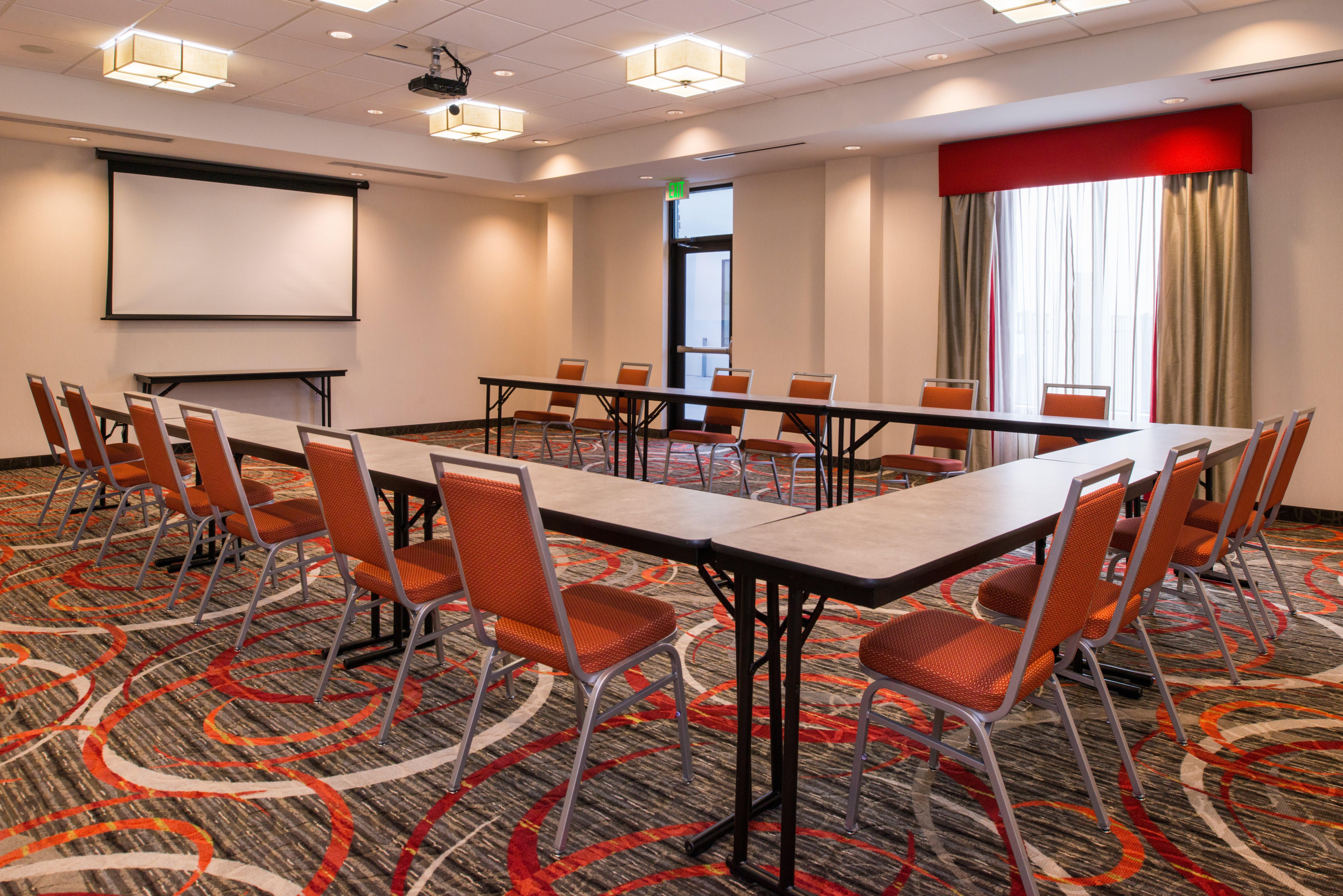 Holiday Inn Express & Suites Monroe By Ihg Exterior photo
