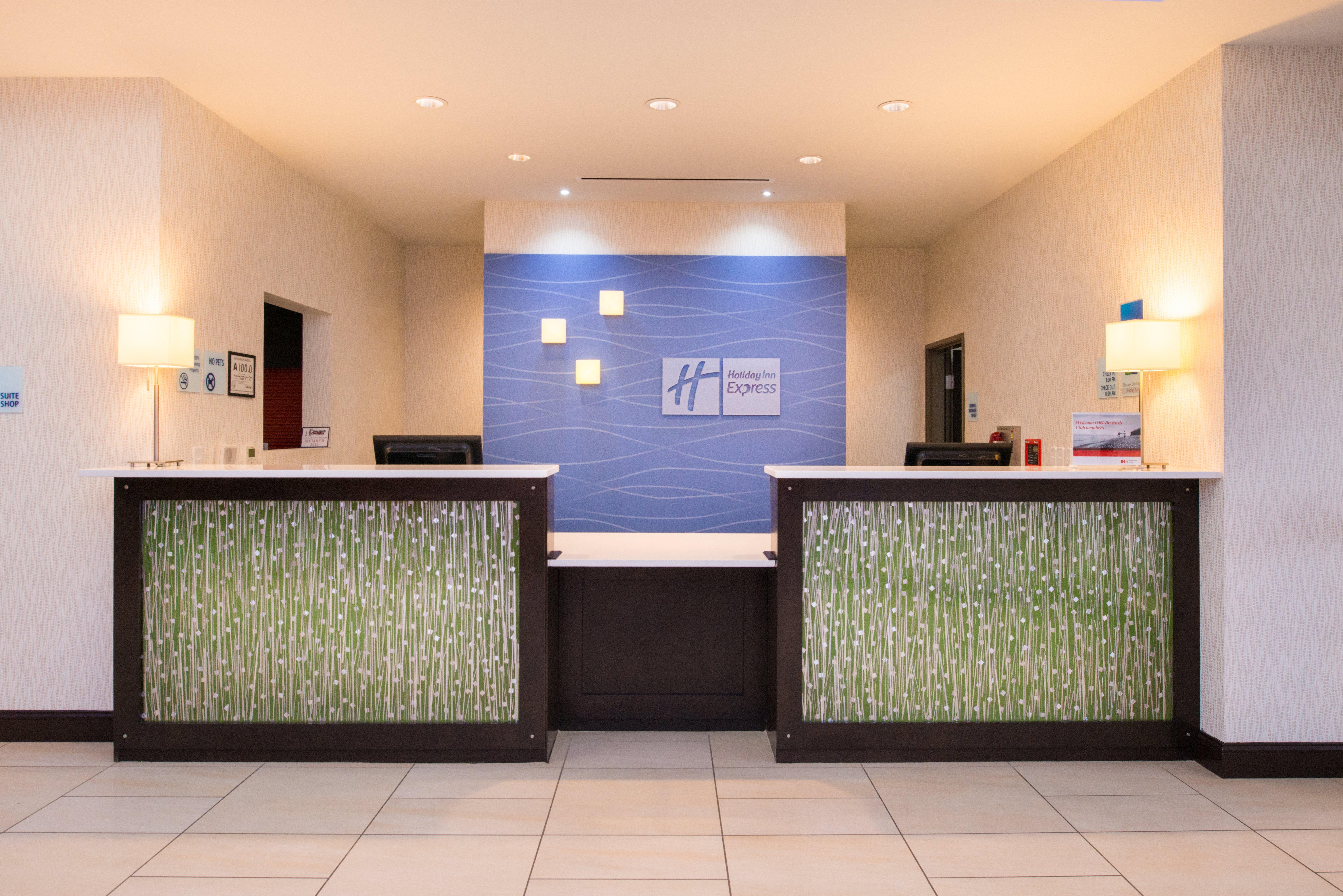 Holiday Inn Express & Suites Monroe By Ihg Exterior photo
