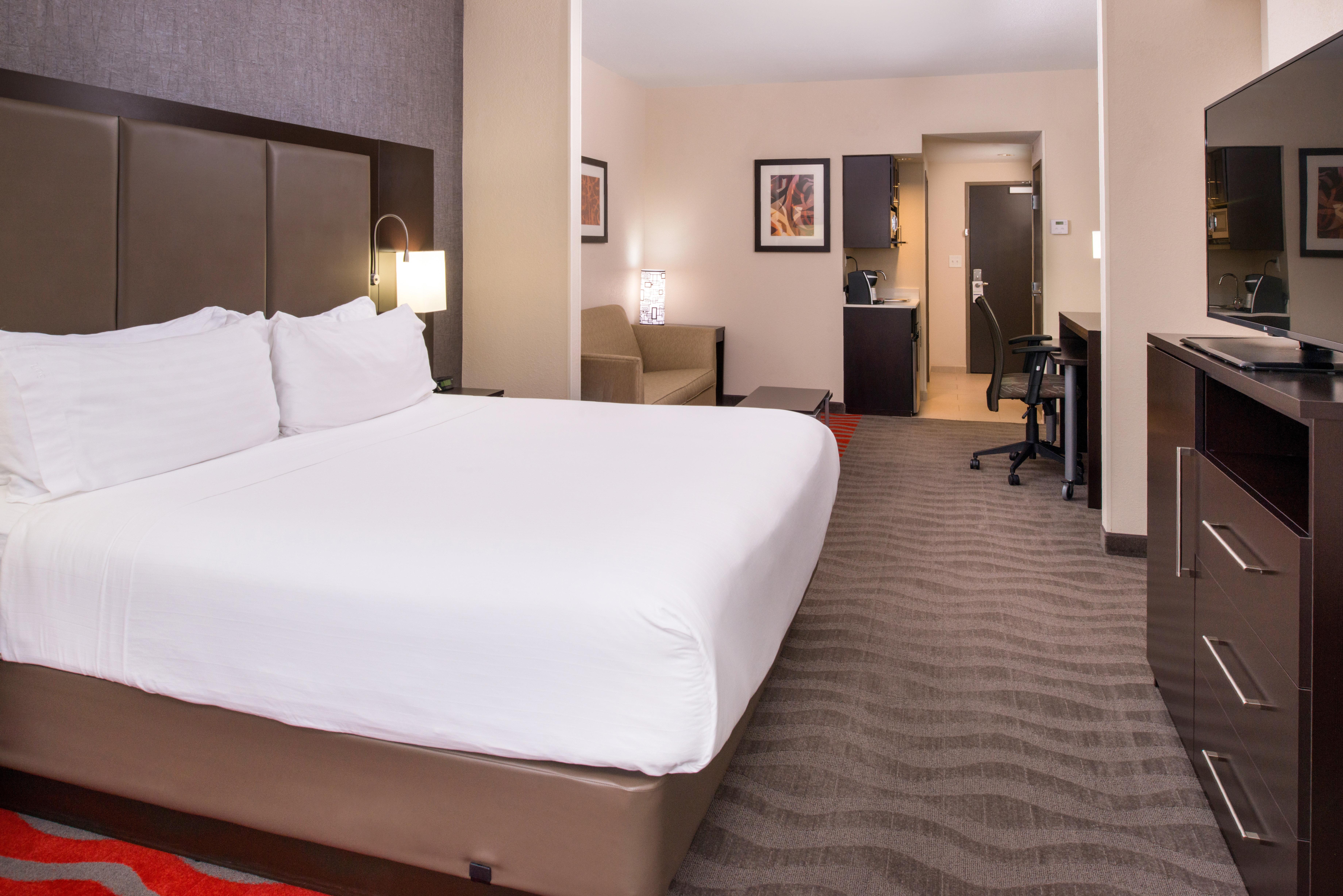 Holiday Inn Express & Suites Monroe By Ihg Exterior photo
